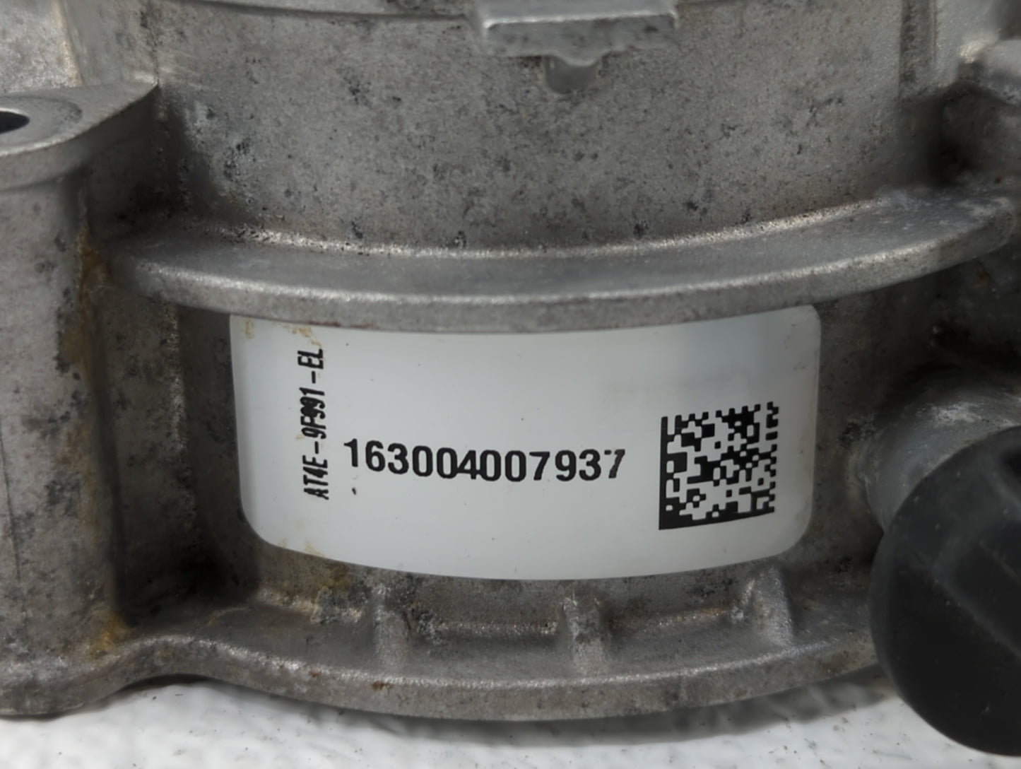 2011-2019 Ford Explorer Throttle Body P/N:AT4E-EF AT4E-9F991-EL, AT4E-ED Fits Fits 2011 2012 2013 2014 2015 2016 2017 2018 2