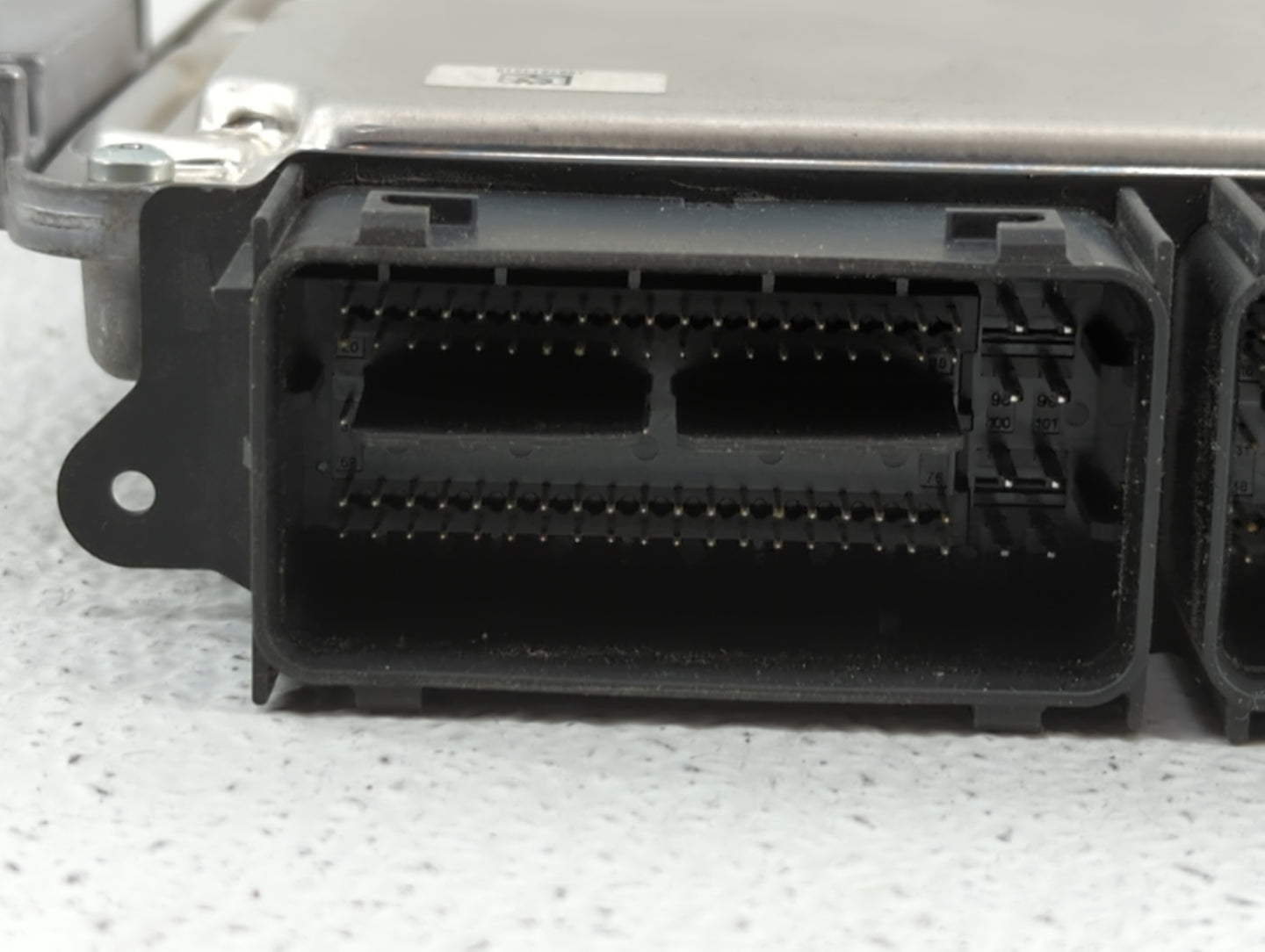 2016-2019 Ford Explorer PCM Engine Control Computer ECU ECM PCU OEM P/N:F2GA-12A650-BPC F2GA-12A650-AEF Fits OEM Used Auto P