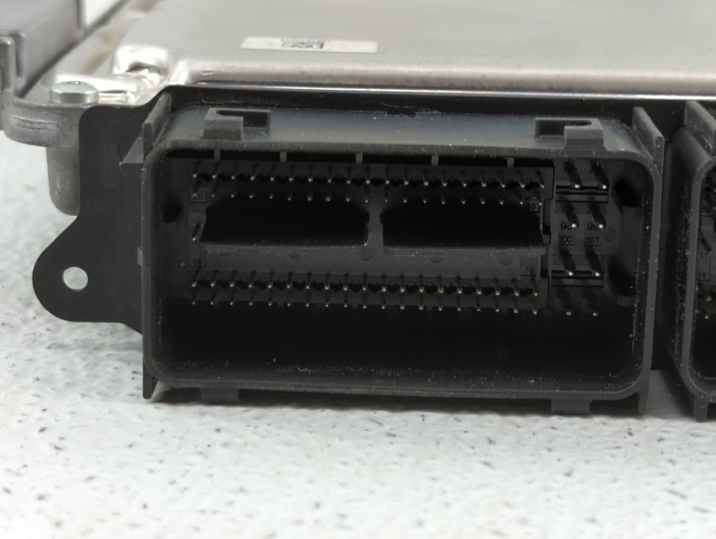 2016-2019 Ford Explorer PCM Engine Control Computer ECU ECM PCU OEM P/N:F2GA-12A650-BPC F2GA-12A650-AEF Fits OEM Used Auto P