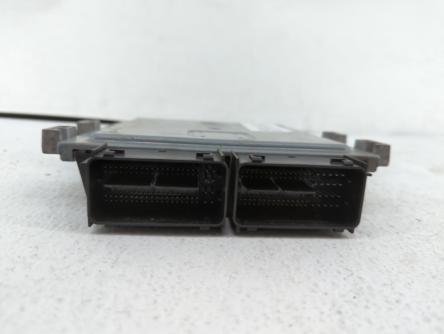 2016-2019 Ford Explorer PCM Engine Control Computer ECU ECM PCU OEM P/N:GK4A-12A650-GA G2GA-12A650-AJC Fits OEM Used Auto Pa