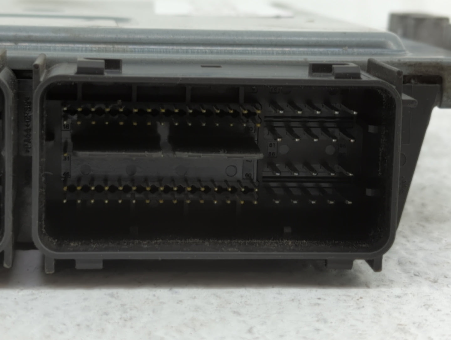 2016-2019 Ford Explorer PCM Engine Control Computer ECU ECM PCU OEM P/N:GK4A-12A650-GA G2GA-12A650-AJC Fits OEM Used Auto Pa