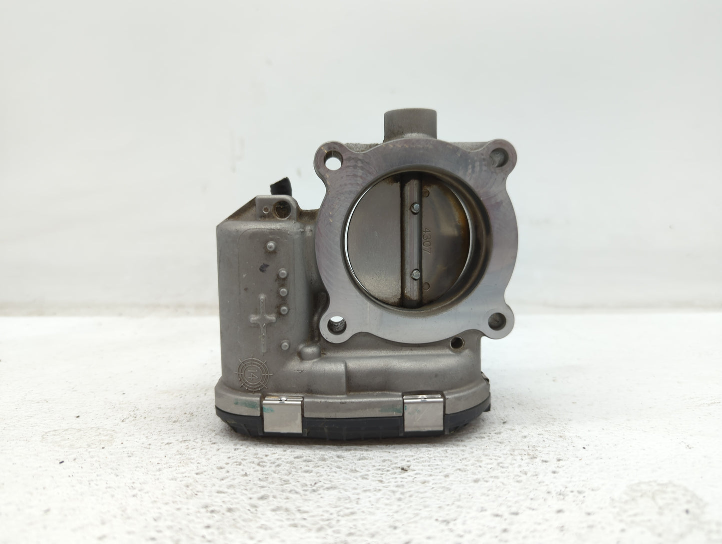 2016-2019 Ford Explorer Throttle Body P/N:0 280 750 566 DS7E-9F991-BB Fits Fits 2014 2015 2016 2017 2018 2019 OEM Used Auto 