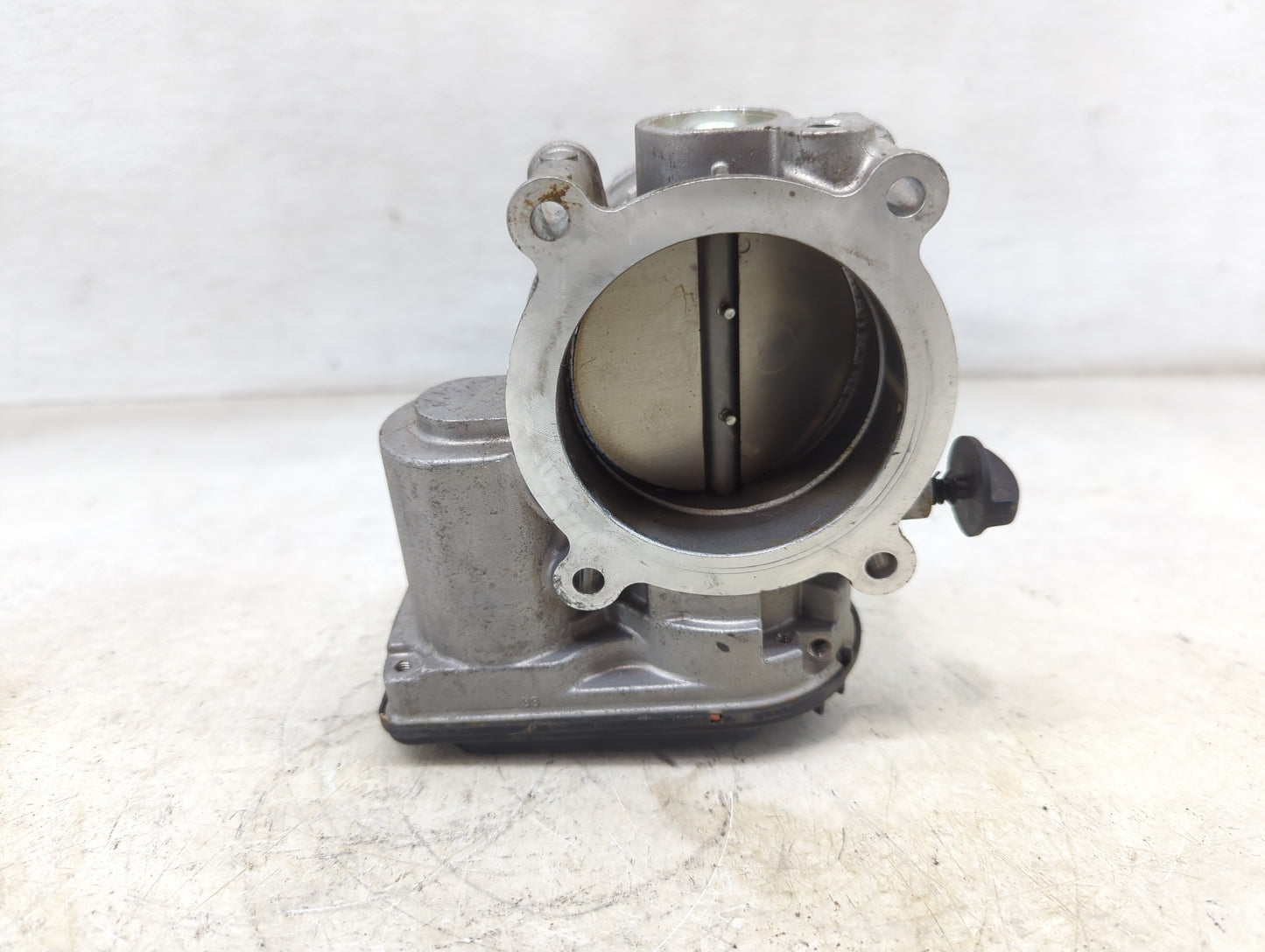 2011-2019 Ford Explorer Throttle Body P/N:AT4E-9F991-EL Fits Fits 2011 2012 2013 2014 2015 2016 2017 2018 2019 OEM Used Auto