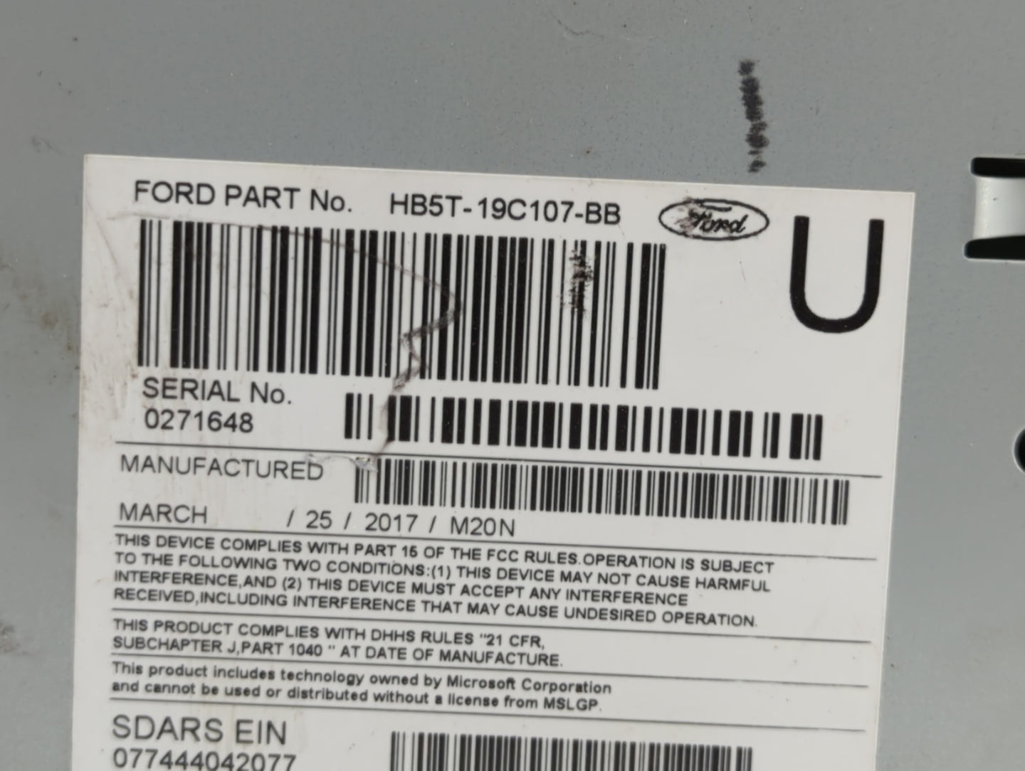2017-2017 Ford Explorer Am Fm Cd Player Radio Receiver - Oemusedautoparts1.com