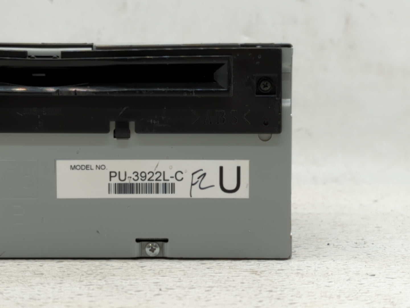 2017-2017 Ford Explorer Am Fm Cd Player Radio Receiver - Oemusedautoparts1.com
