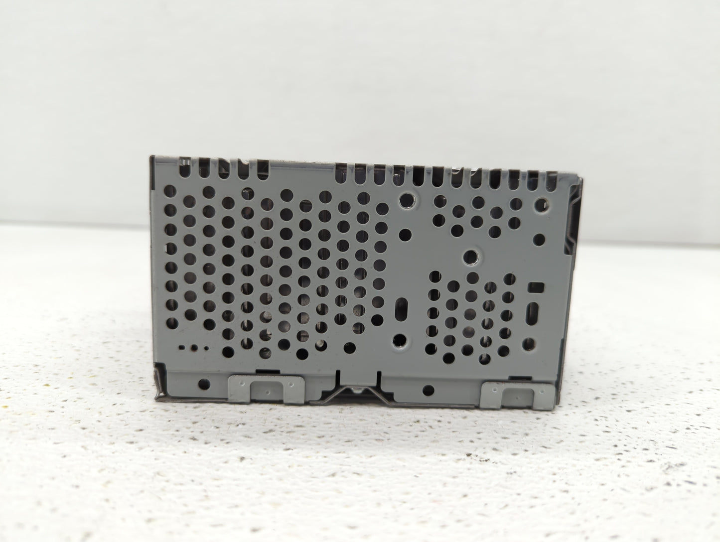 2017 Ford Explorer Radio AM FM Cd Player Receiver Replacement P/N:HB5T-19C107-BB HB5T-19C107-BA Fits OEM Used Auto Parts - O