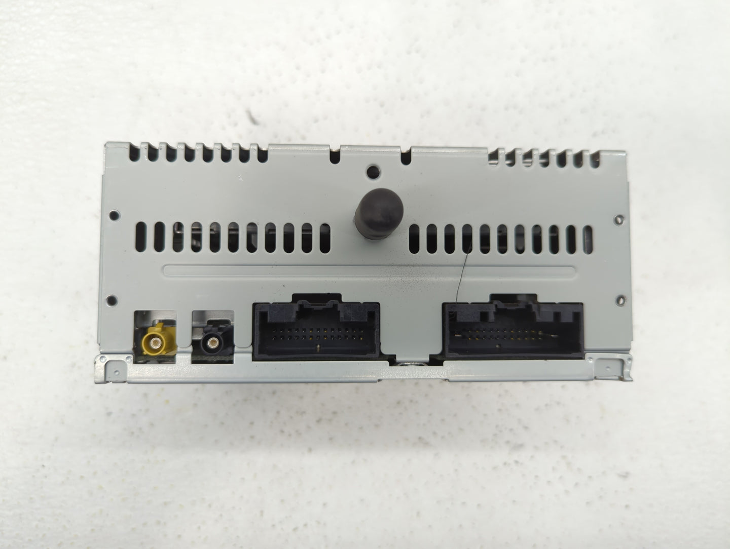 2017 Ford Explorer Radio AM FM Cd Player Receiver Replacement P/N:HB5T-19C107-BB HB5T-19C107-BA Fits OEM Used Auto Parts - O