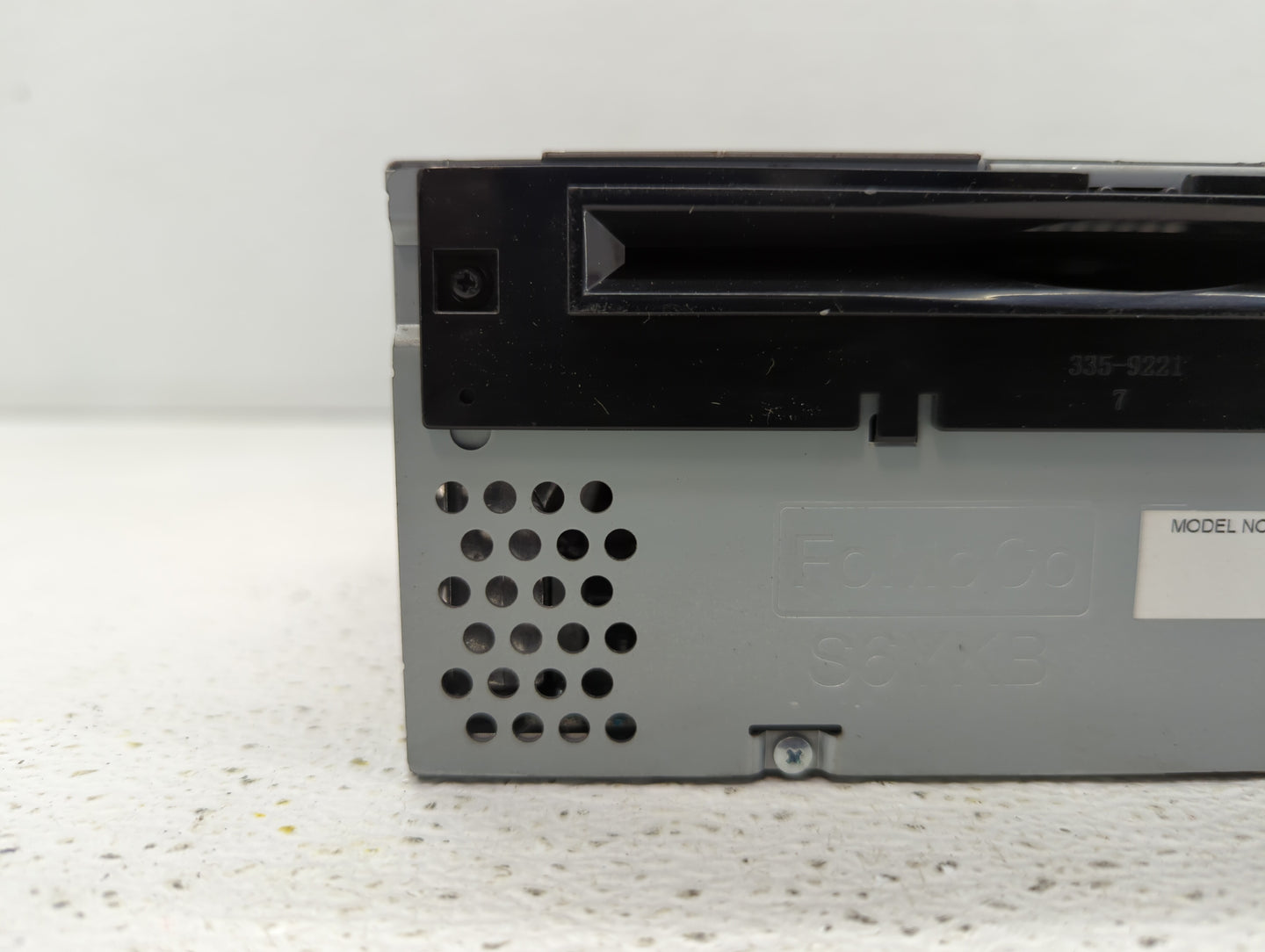 2017 Ford Explorer Radio AM FM Cd Player Receiver Replacement P/N:HB5T-19C107-BB HB5T-19C107-BA Fits OEM Used Auto Parts - O