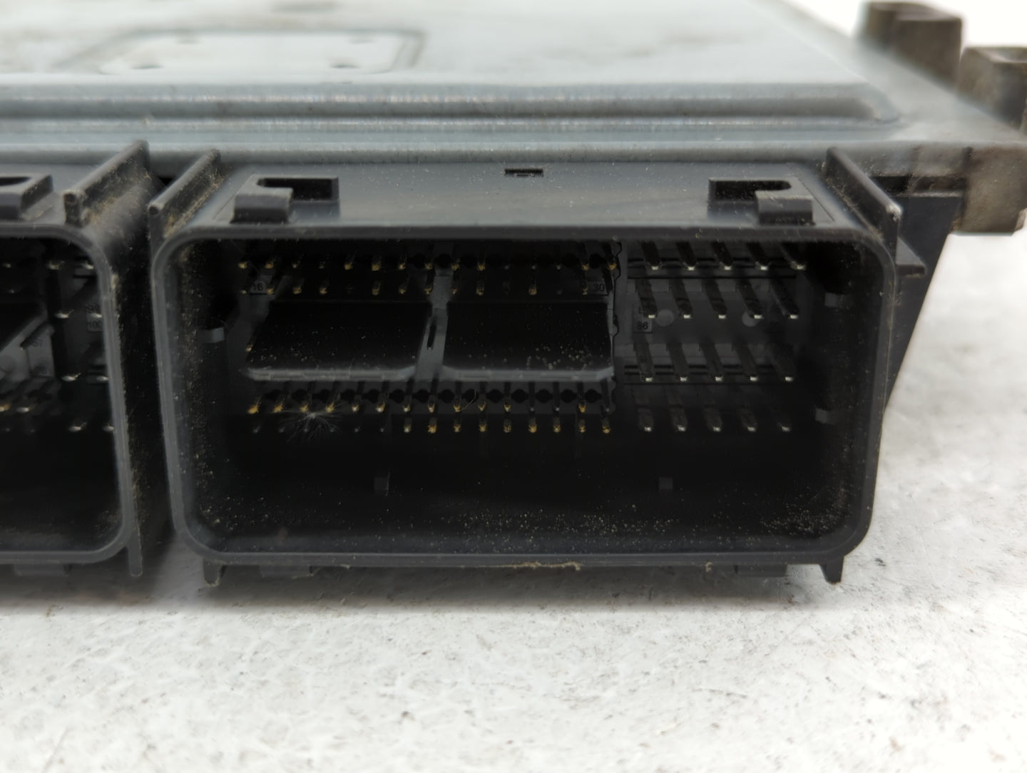 2016-2019 Ford Explorer PCM Engine Control Computer ECU ECM PCU OEM P/N:GB5A-12A650-BZA GK4A-12A650-GA Fits OEM Used Auto Pa