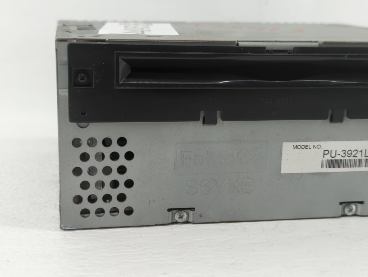 2017 Ford Explorer Am Fm Cd Player Radio Receiver - Oemusedautoparts1.com