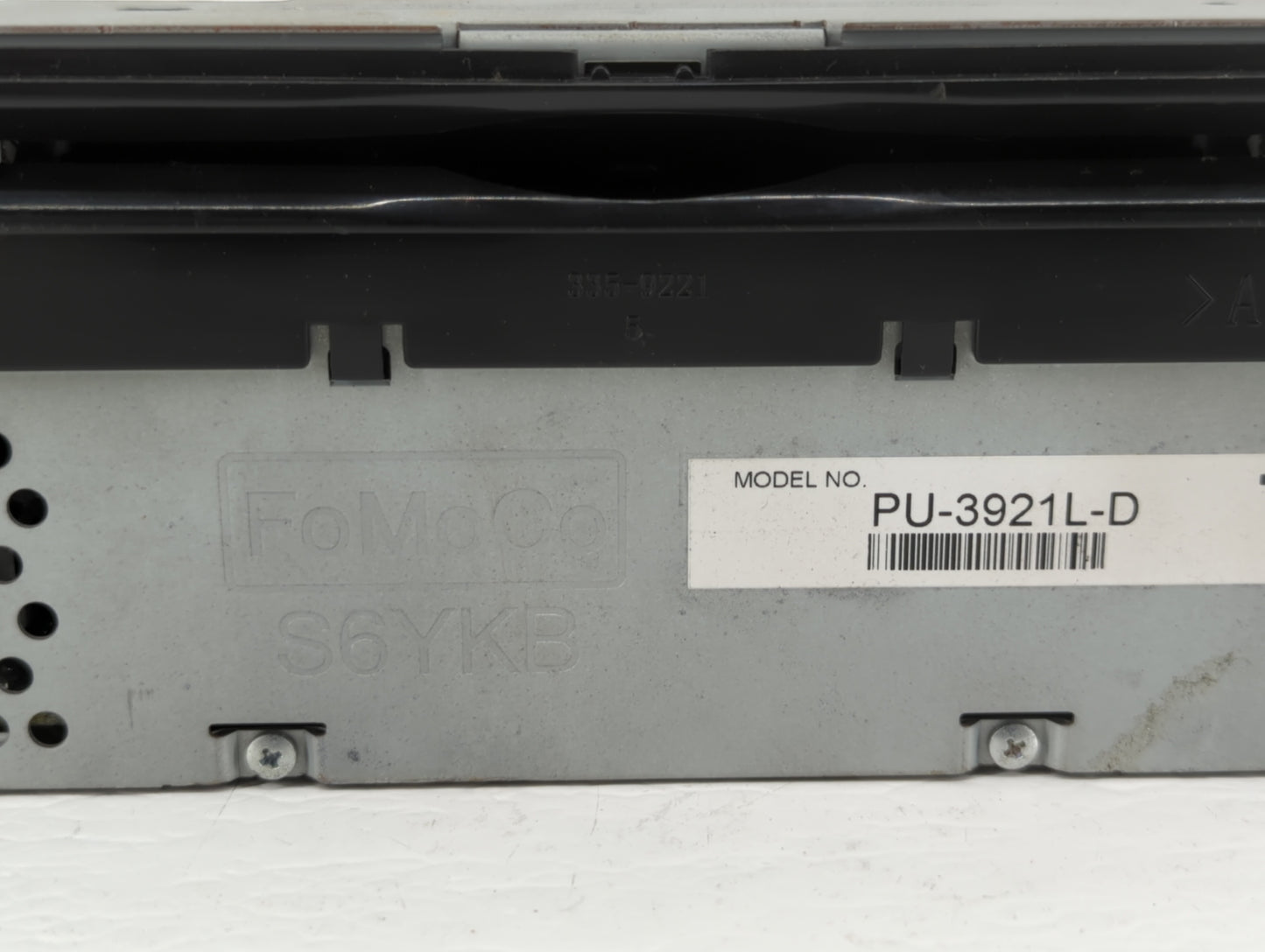 2017 Ford Explorer Am Fm Cd Player Radio Receiver - Oemusedautoparts1.com