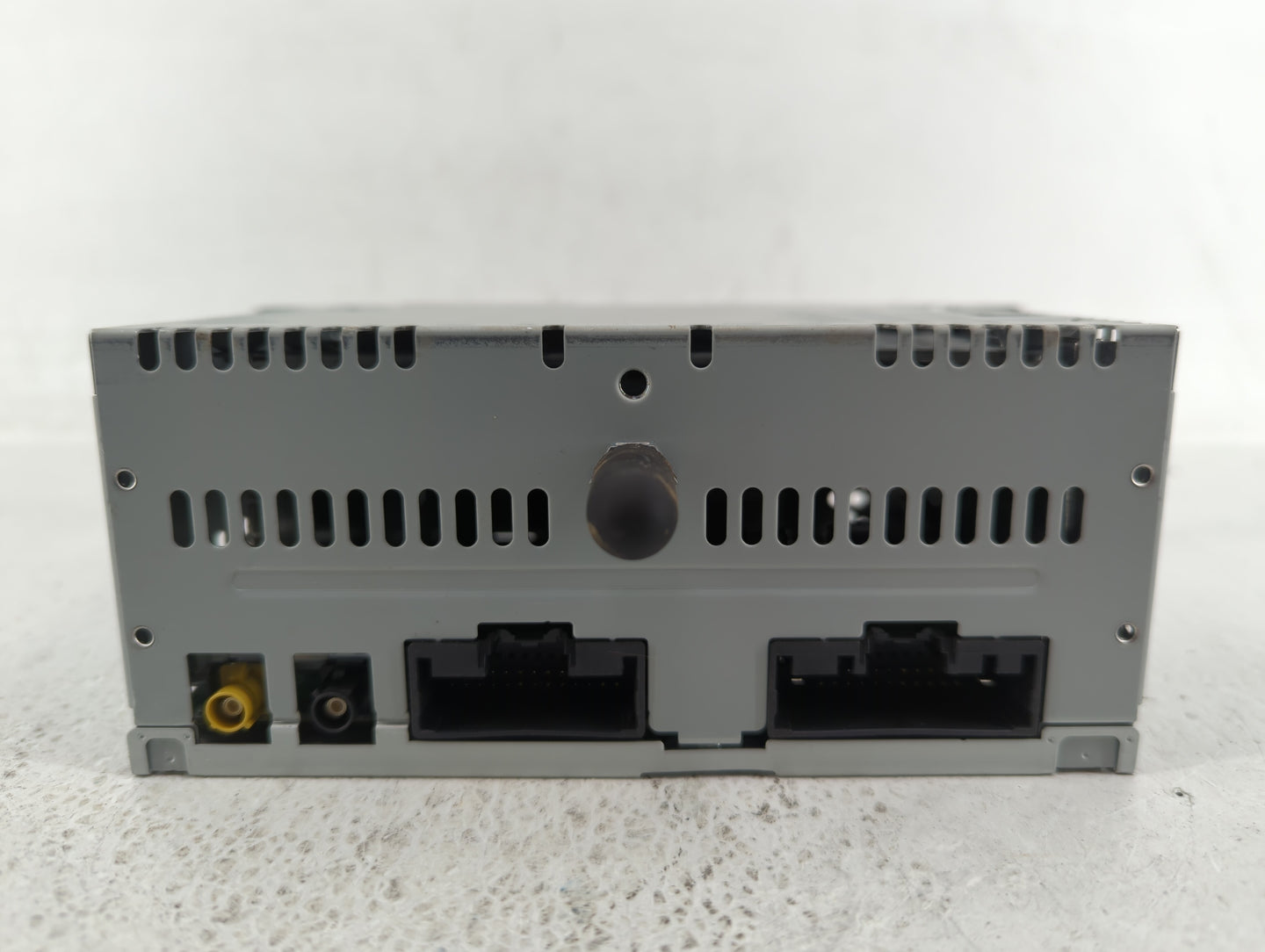 2017 Ford Explorer Am Fm Cd Player Radio Receiver 459067 - Oemusedautoparts1.com