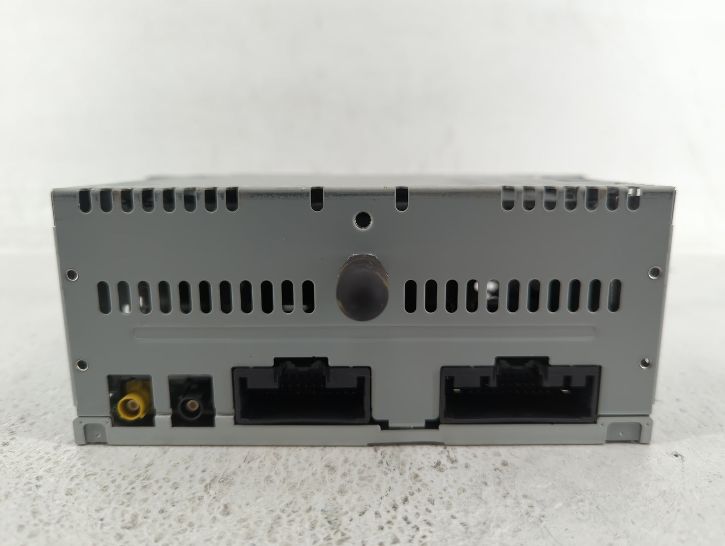 2017 Ford Explorer Am Fm Cd Player Radio Receiver 459067 - Oemusedautoparts1.com