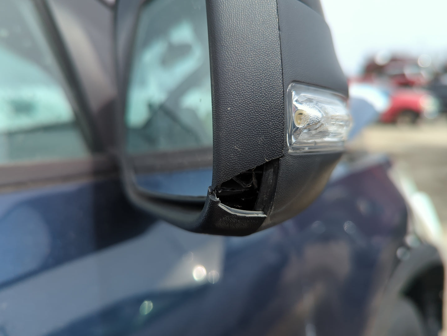 2017 Ford Explorer Passenger Side View Mirror - Right Door Mirror OEM Used - Oemusedautoparts1.com