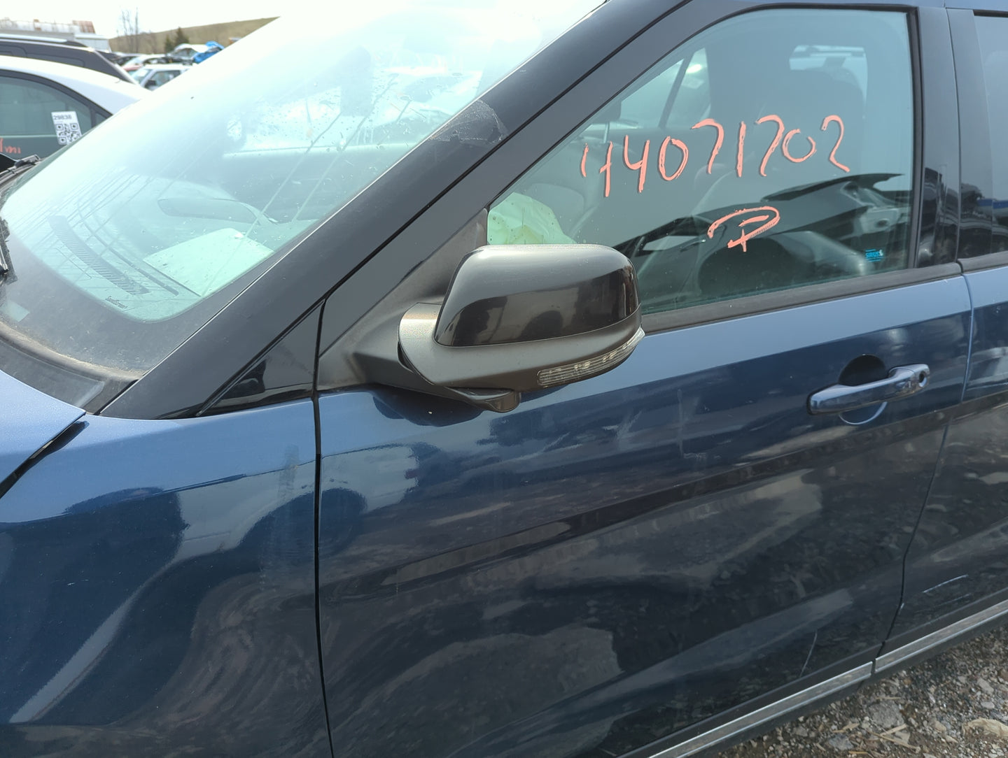 2016-2019 Ford Explorer Driver Side View Mirror - Left Door Mirror OEM Used - Oemusedautoparts1.com