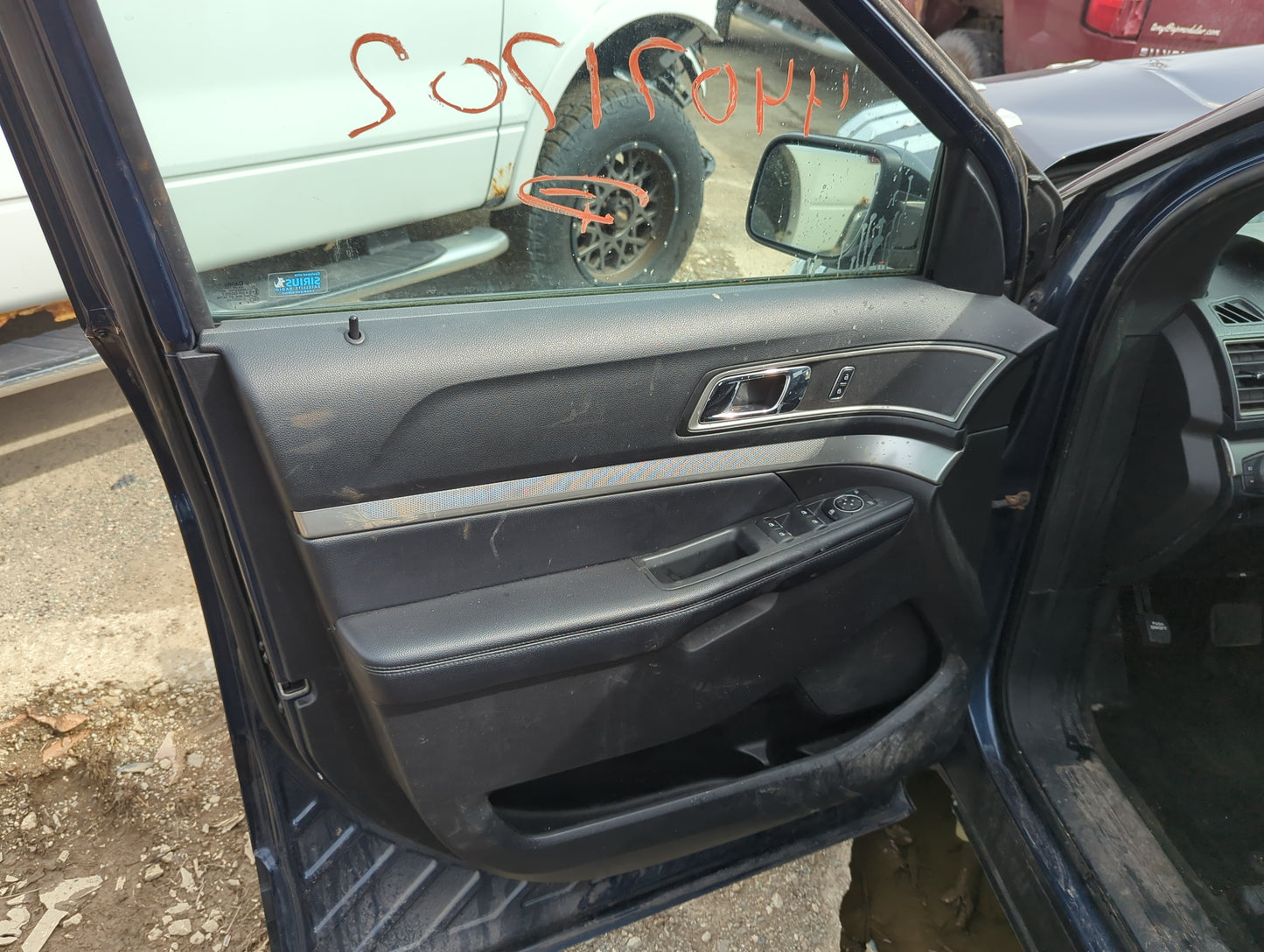 2017 Ford Explorer Front Left Driver Interior Door Panel Trim 5006420 - Oemusedautoparts1.com