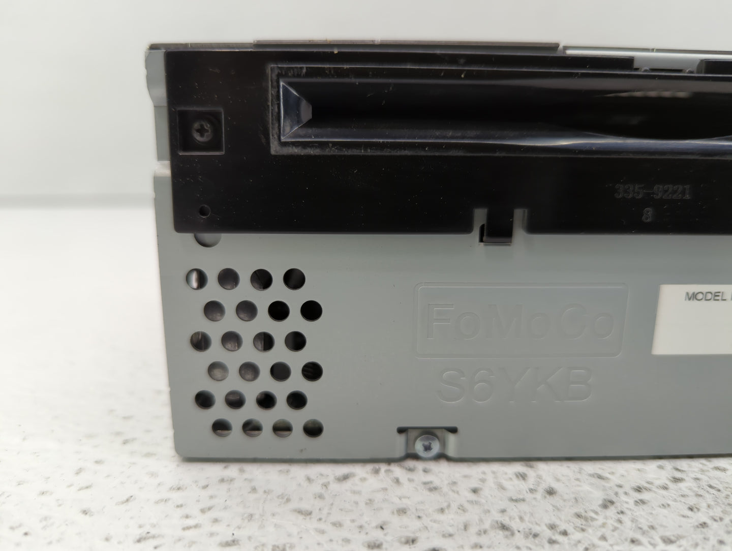 2016-2017 Ford Explorer Radio AM FM Cd Player Receiver Replacement P/N:HB5T-19C107-BB Fits Fits 2016 2017 OEM Used Auto Part