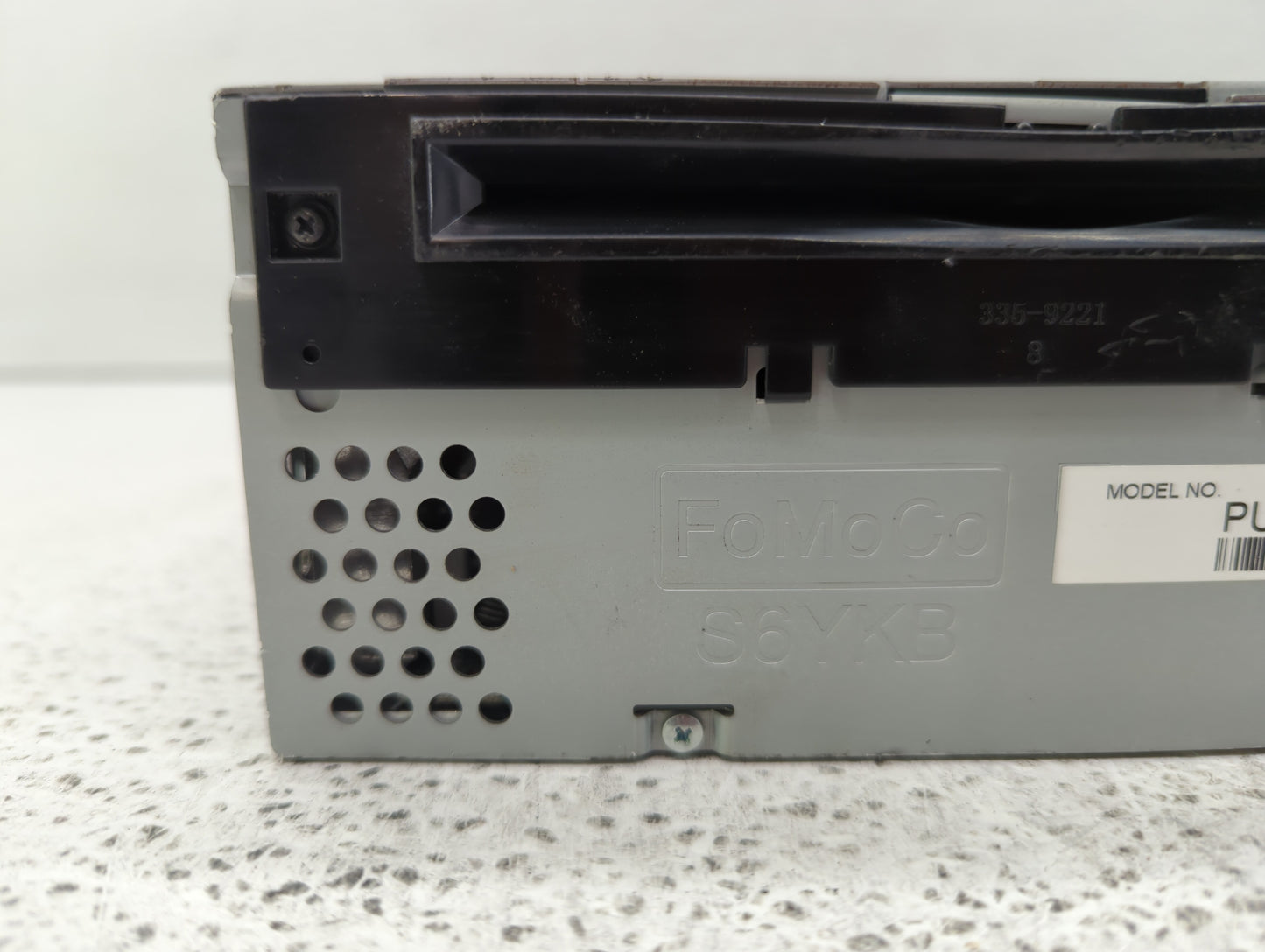 2017 Ford Explorer Radio AM FM Cd Player Receiver Replacement P/N:GB5T-19C107-BG HB5T-19C107-CB Fits OEM Used Auto Parts - O