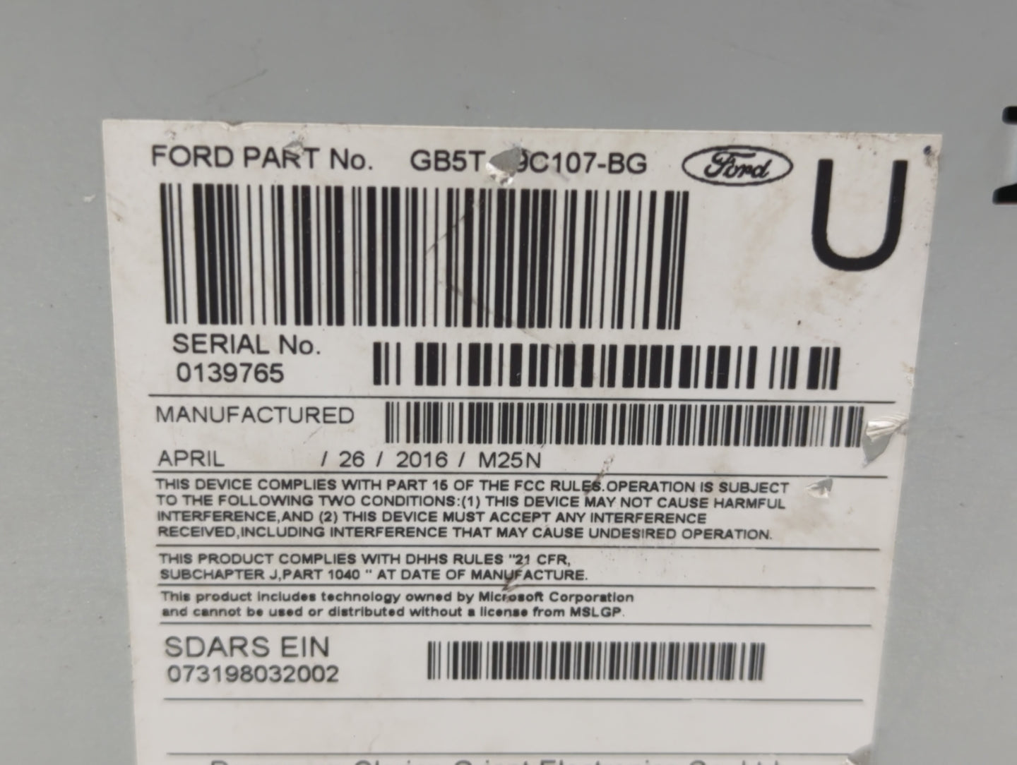 2017 Ford Explorer Radio AM FM Cd Player Receiver Replacement P/N:GB5T-19C107-BG HB5T-19C107-CB Fits OEM Used Auto Parts - O