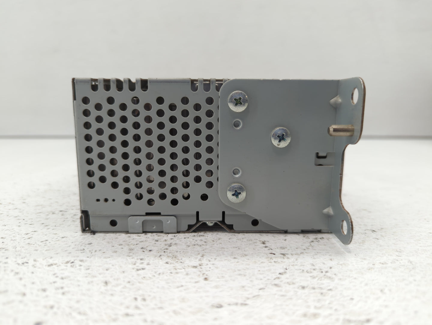 2017 Ford Explorer Radio AM FM Cd Player Receiver Replacement P/N:HB5T-19C107-BA Fits OEM Used Auto Parts - Oemusedautoparts
