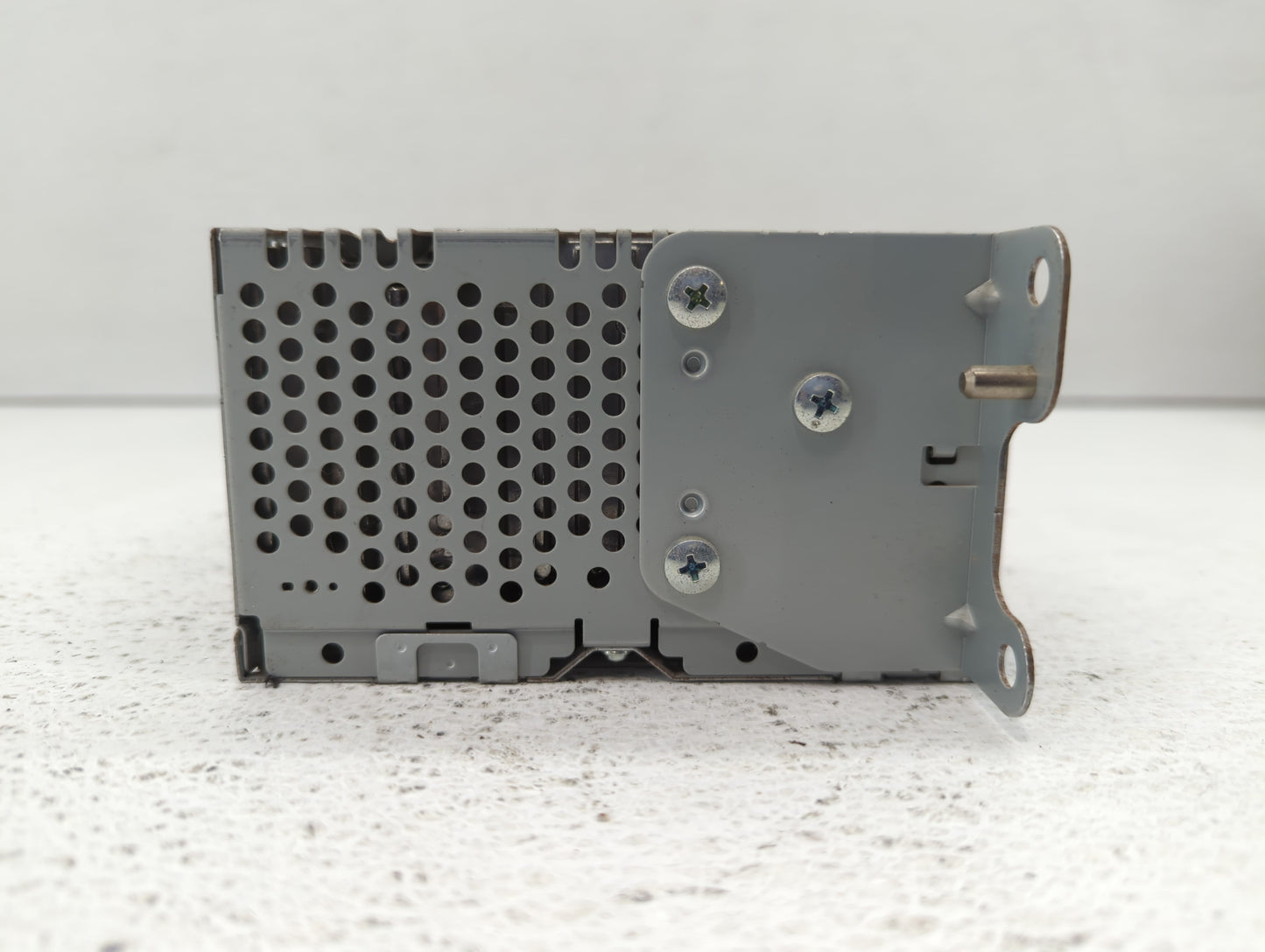 2017 Ford Explorer Radio AM FM Cd Player Receiver Replacement P/N:HB5T-19C107-BA Fits OEM Used Auto Parts - Oemusedautoparts