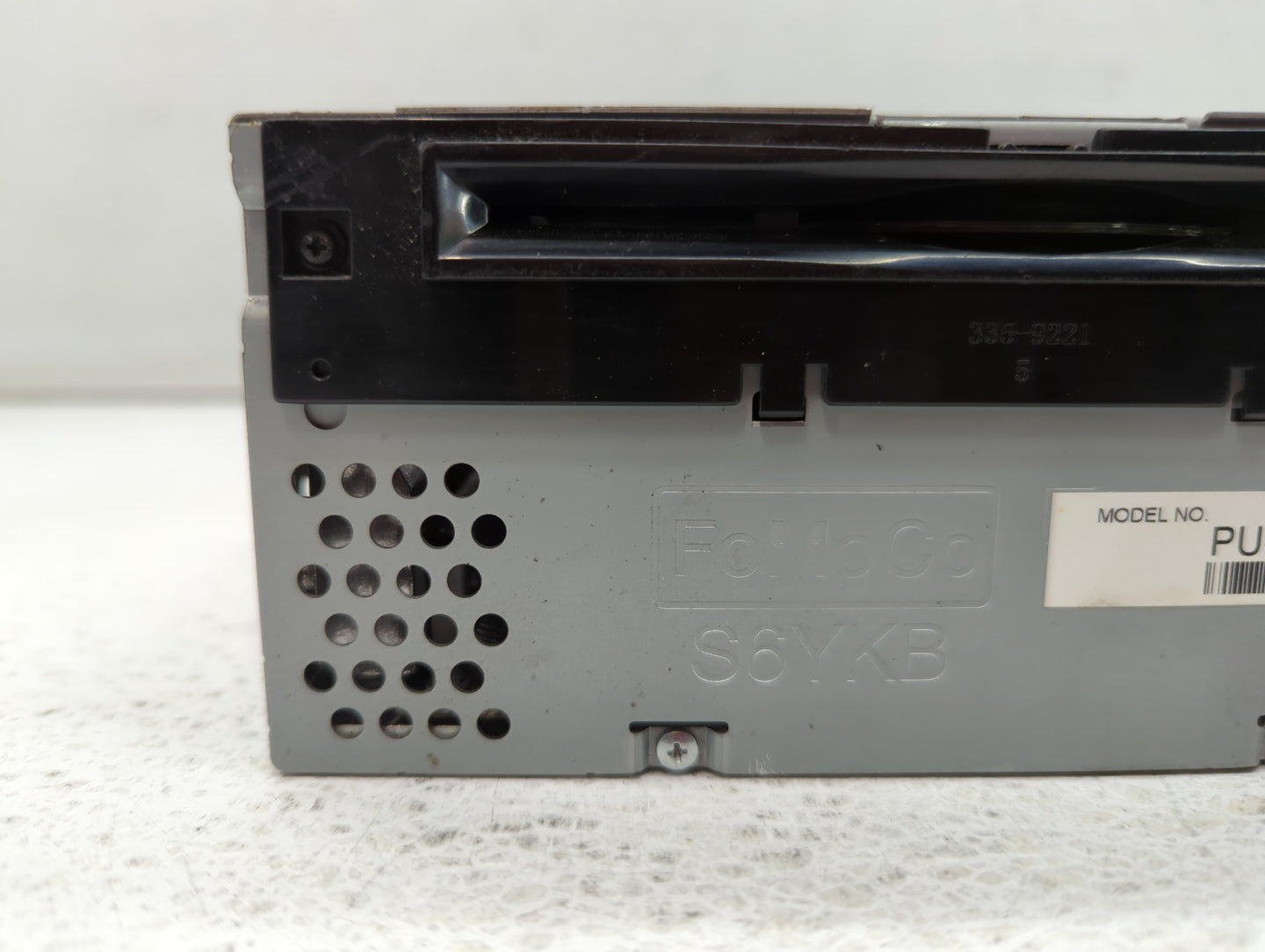 2017 Ford Explorer Radio AM FM Cd Player Receiver Replacement P/N:HB5T-19C107-BB Fits OEM Used Auto Parts - Oemusedautoparts