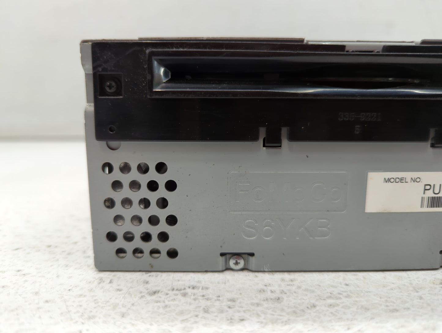 2017 Ford Explorer Radio AM FM Cd Player Receiver Replacement P/N:HB5T-19C107-BB Fits OEM Used Auto Parts - Oemusedautoparts