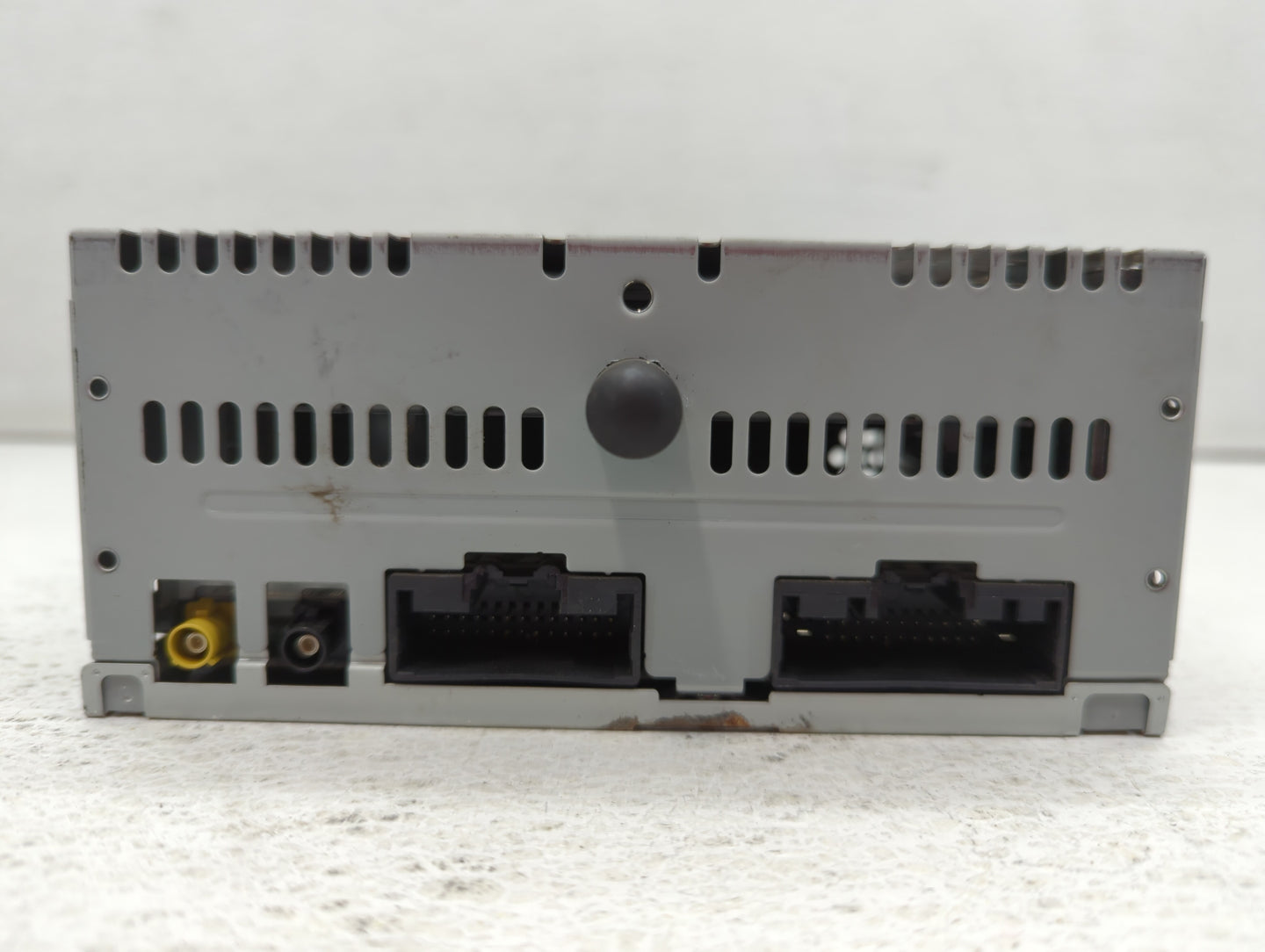 2017 Ford Explorer Radio AM FM Cd Player Receiver Replacement P/N:HB5T-19C107-BB Fits OEM Used Auto Parts - Oemusedautoparts