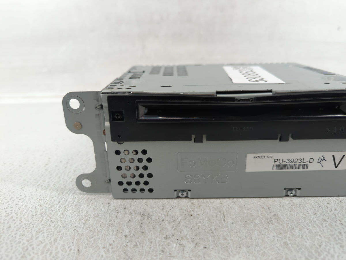 2017 Ford Explorer Radio AM FM Cd Player Receiver Replacement P/N:HB5T-19C107-CB GB5T-19C107-BG Fits OEM Used Auto Parts - O