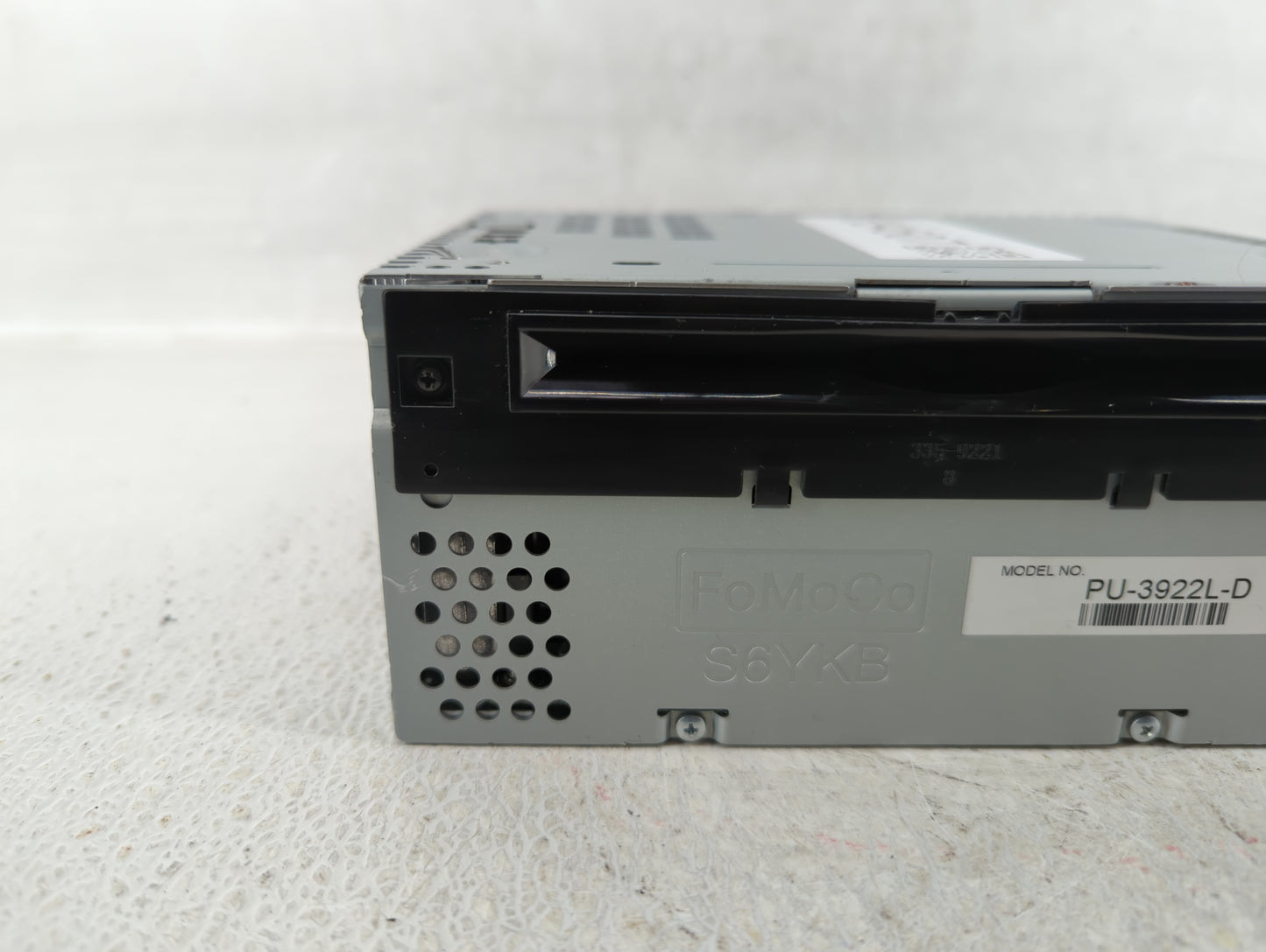 2017 Ford Explorer Radio AM FM Cd Player Receiver Replacement P/N:HB5T-19C107-BB Fits OEM Used Auto Parts - Oemusedautoparts