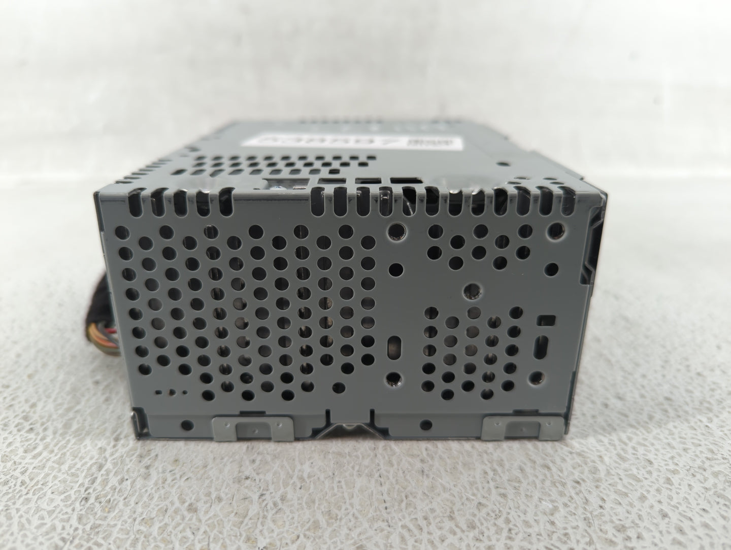 2016-2017 Ford Explorer Radio AM FM Cd Player Receiver Replacement P/N:GB5T-19C107-BG Fits Fits 2016 2017 OEM Used Auto Part