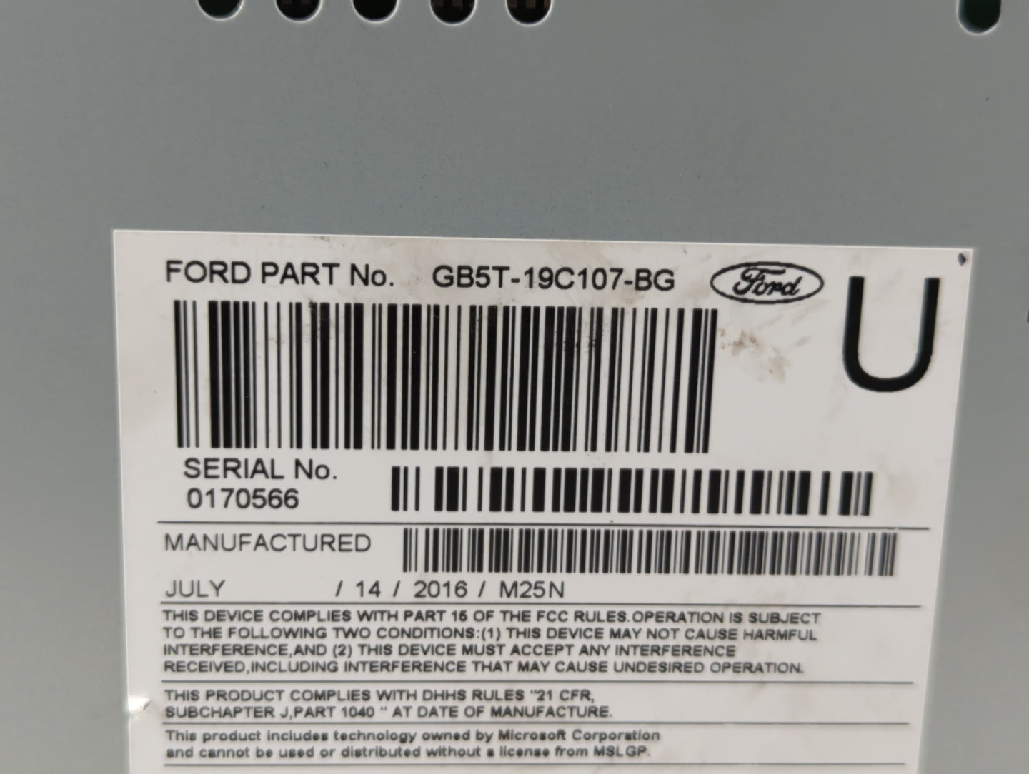 2016-2017 Ford Explorer Radio AM FM Cd Player Receiver Replacement P/N:GB5T-19C107-BG Fits Fits 2016 2017 OEM Used Auto Part