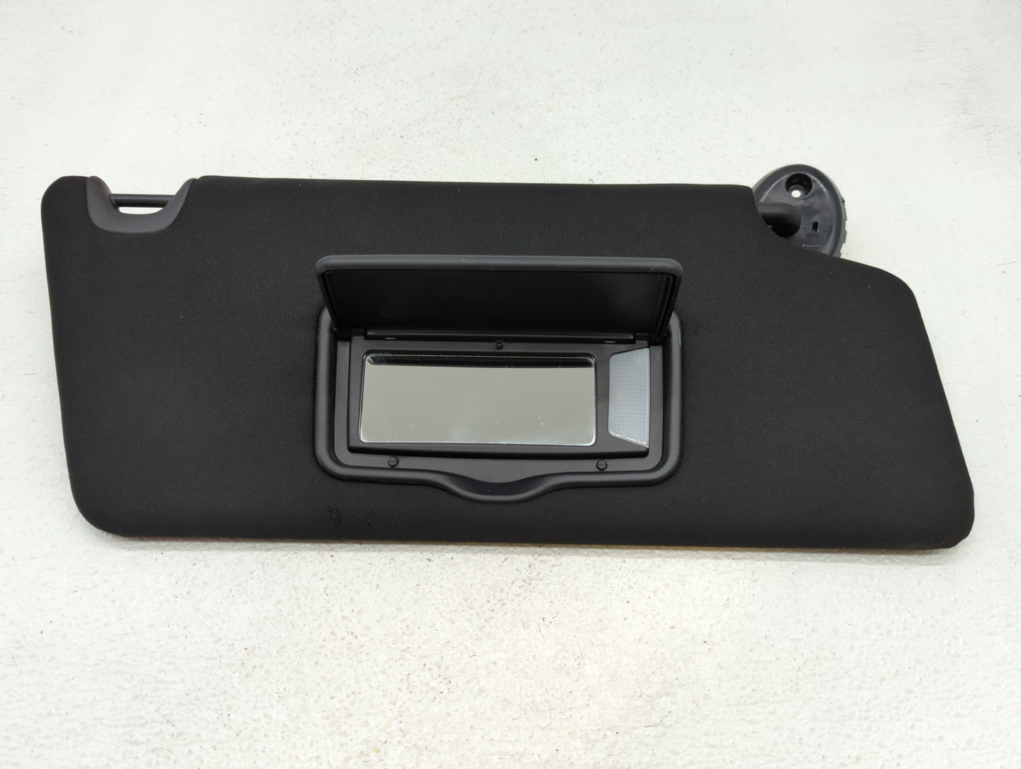 2017 Ford Explorer Sun Visor Shade Replacement Passenger Right Mirror Fits OEM Used Auto Parts - Oemusedautoparts1.com