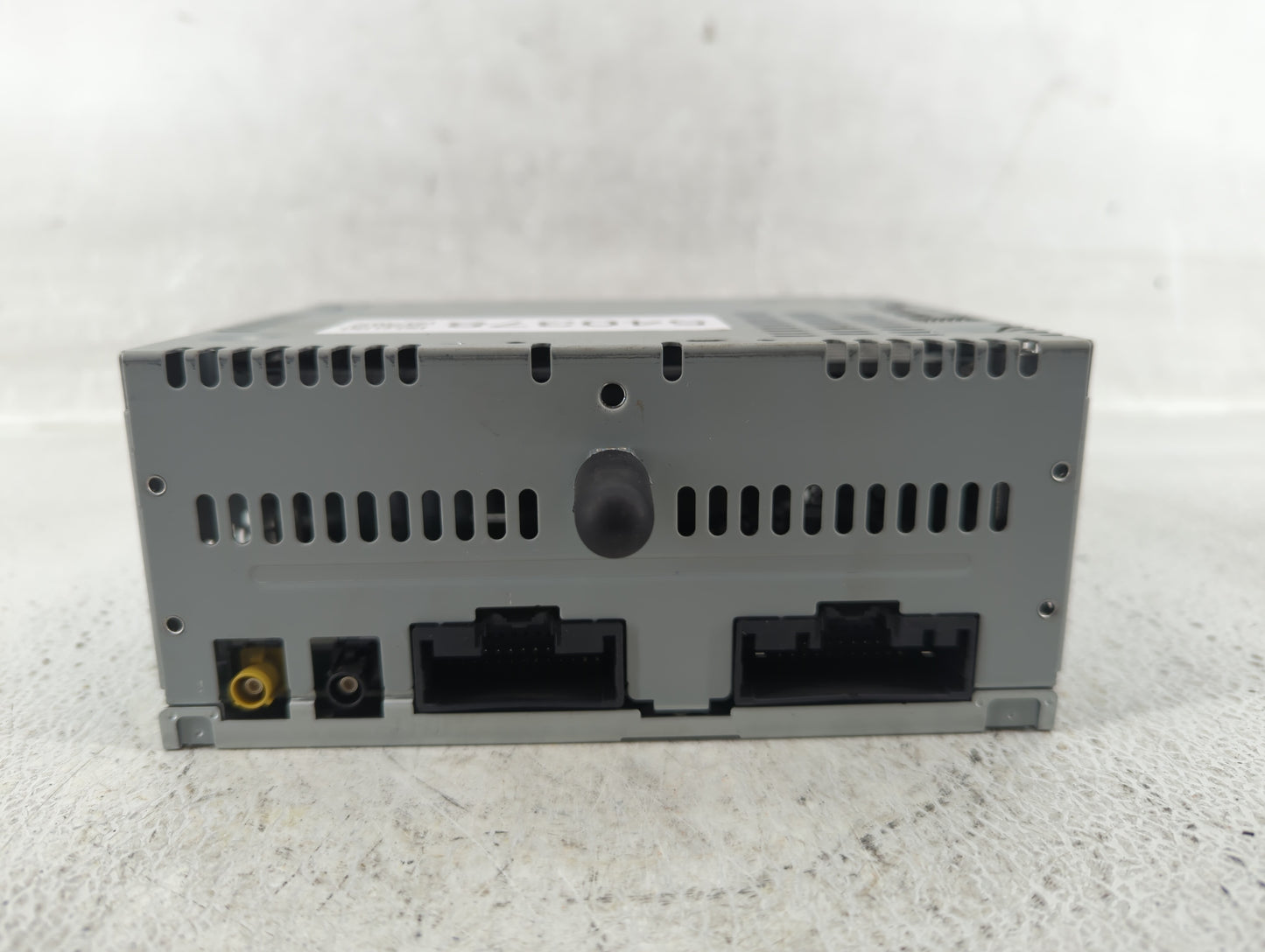 2016-2017 Ford Explorer Am Fm Cd Player Radio Receiver - Oemusedautoparts1.com