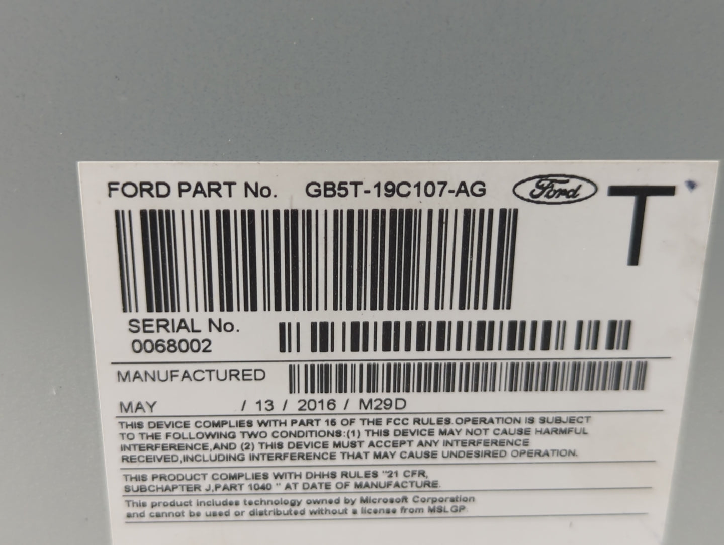 2016-2017 Ford Explorer Am Fm Cd Player Radio Receiver - Oemusedautoparts1.com