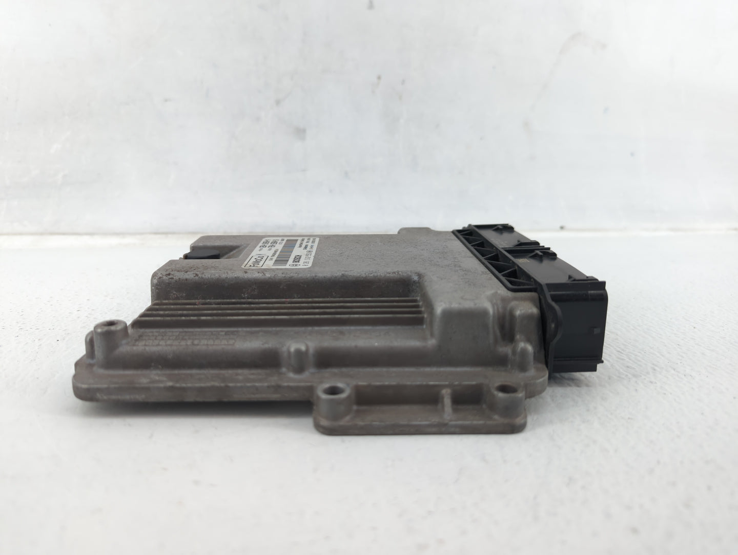 2016-2019 Ford Explorer PCM Engine Control Computer ECU ECM PCU OEM P/N:FB5A-12B684-CA GB5A-12A650-YA Fits OEM Used Auto Par