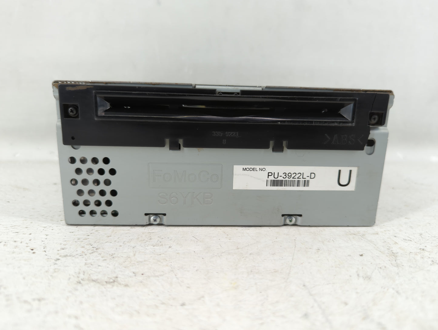2017 Ford Explorer Am Fm Cd Player Radio Receiver - Oemusedautoparts1.com