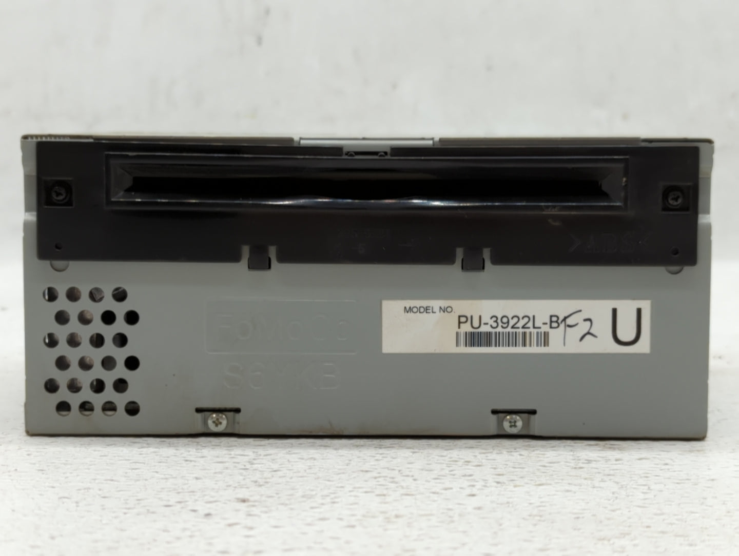2016-2017 Ford Explorer Am Fm Cd Player Radio Receiver - Oemusedautoparts1.com