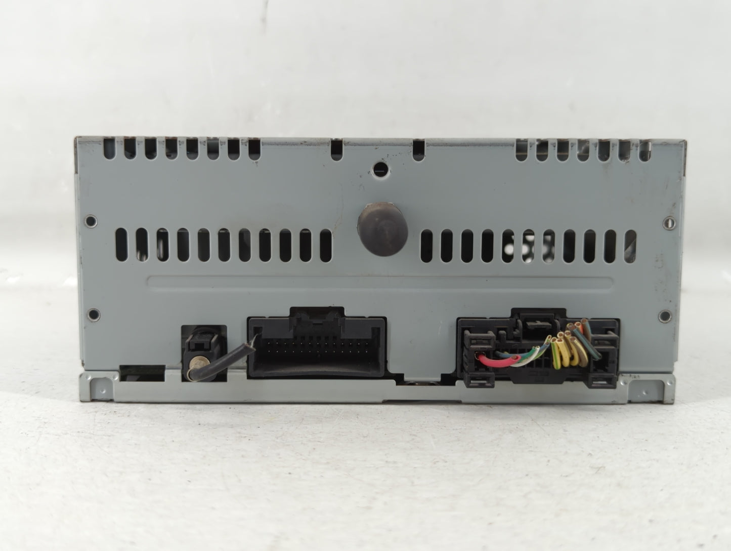 2016-2017 Ford Explorer Am Fm Cd Player Radio Receiver - Oemusedautoparts1.com