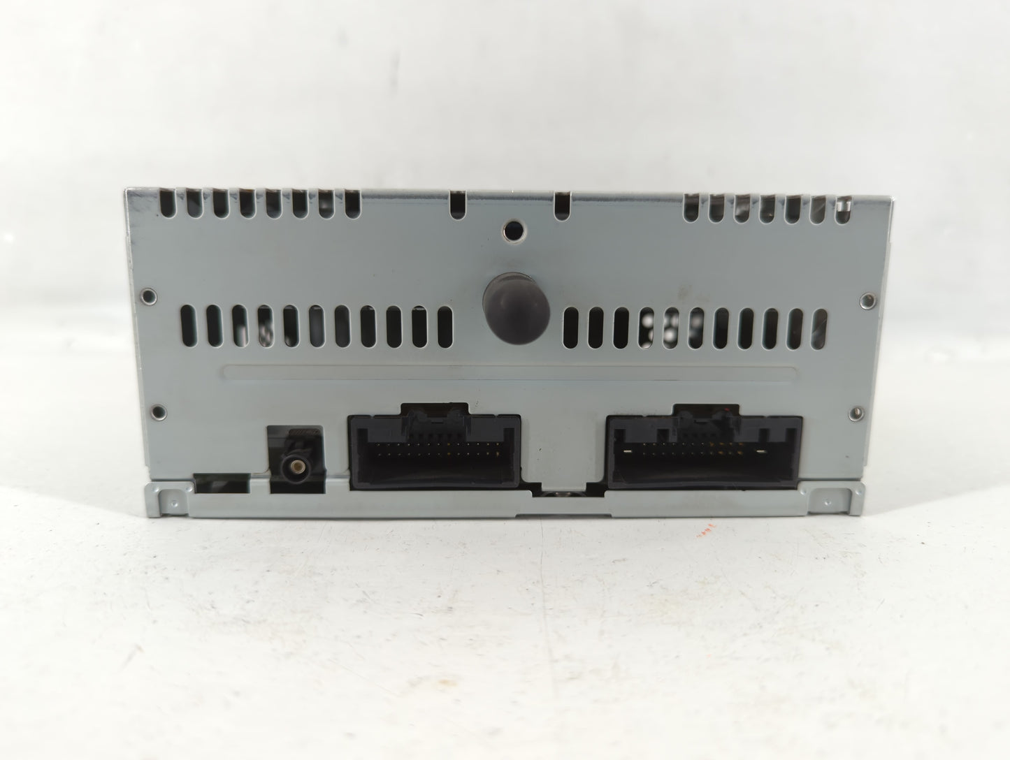 2016-2017 Ford Explorer Am Fm Cd Player Radio Receiver - Oemusedautoparts1.com
