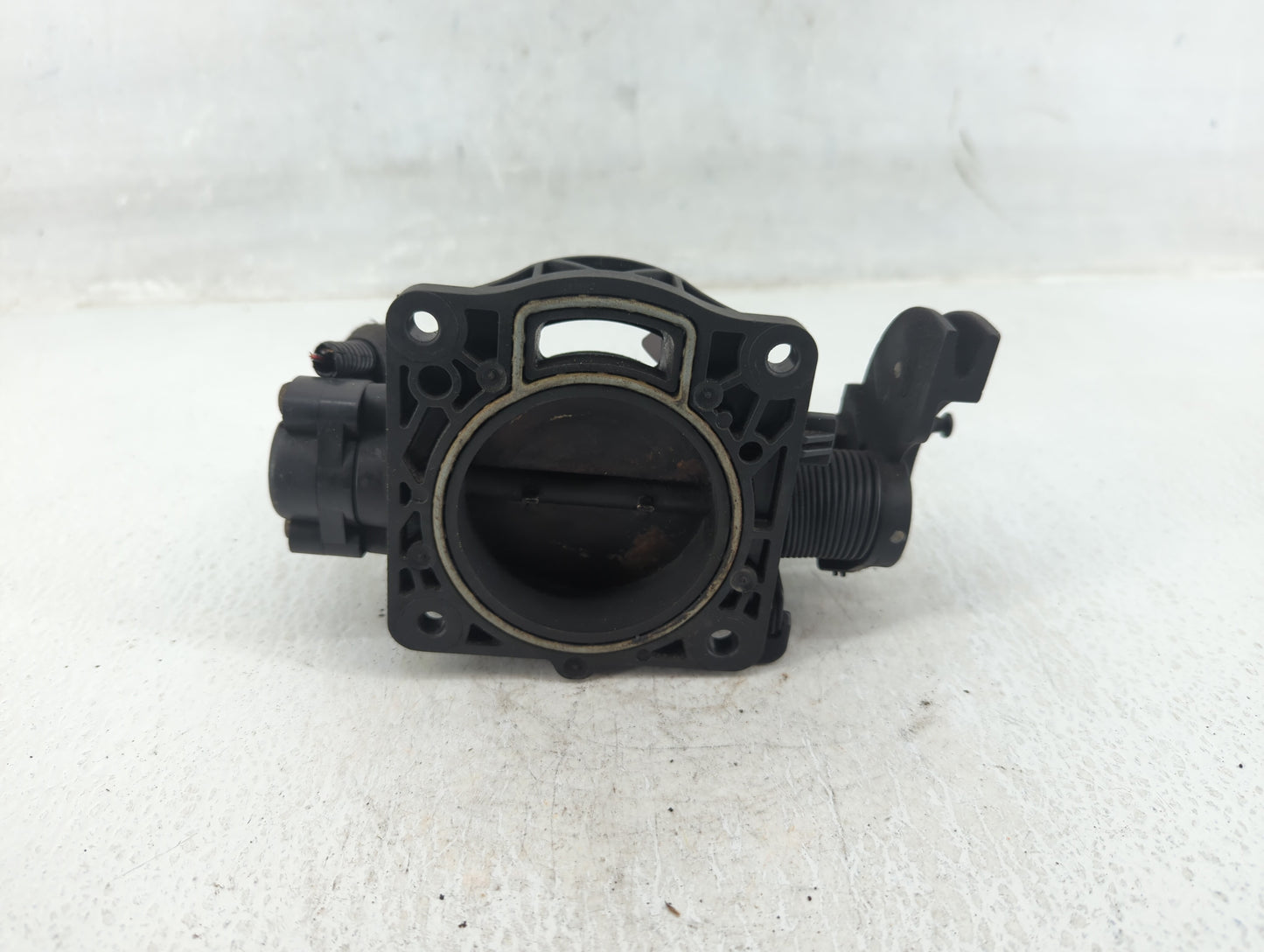 2016-2019 Ford Explorer Throttle Body P/N:1L50-CA Fits Fits 2014 2015 2016 2017 2018 2019 2020 2021 2022 OEM Used Auto Parts