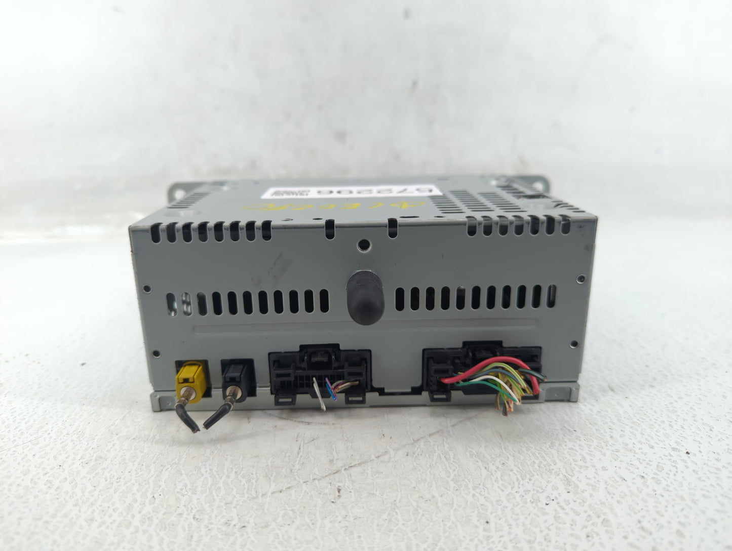 2016-2017 Ford Explorer Am Fm Cd Player Radio Receiver - Oemusedautoparts1.com