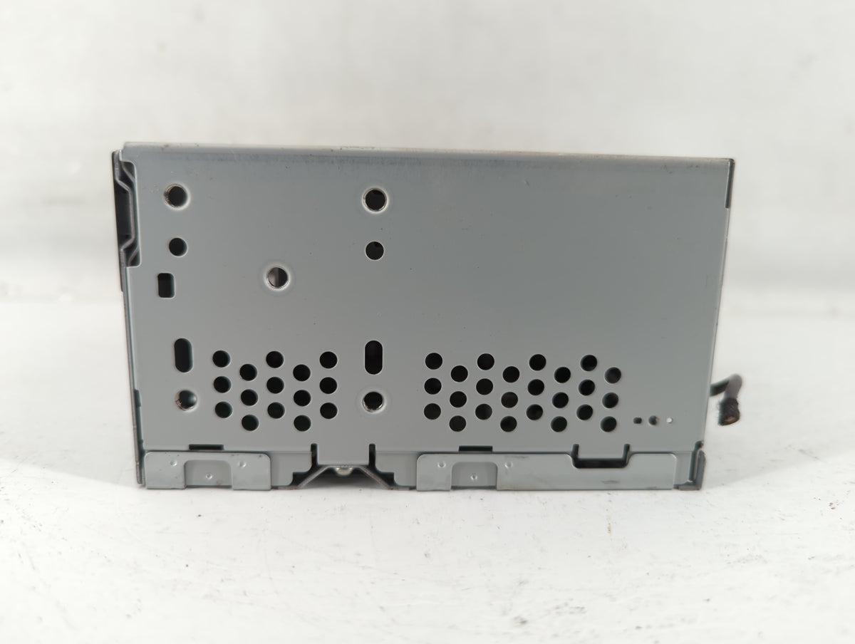 2016-2017 Ford Explorer Am Fm Cd Player Radio Receiver 572781 - Oemusedautoparts1.com