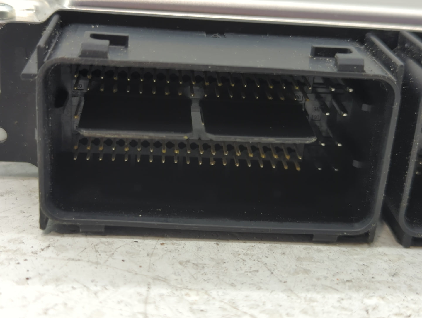 2016-2019 Ford Explorer PCM Engine Control Computer ECU ECM PCU OEM P/N:GB5A-12A650-YA Fits Fits 2015 2016 2017 2018 2019 OE