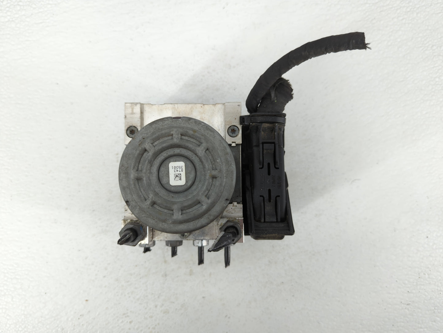 2017 Ford Explorer ABS Pump Control Module Replacement P/N:HB53-2C405-AC Fits OEM Used Auto Parts - Oemusedautoparts1.com