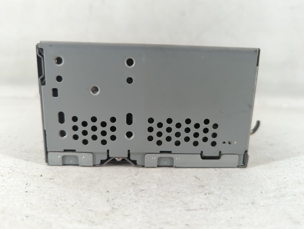 2016-2017 Ford Explorer Am Fm Cd Player Radio Receiver 582043 - Oemusedautoparts1.com