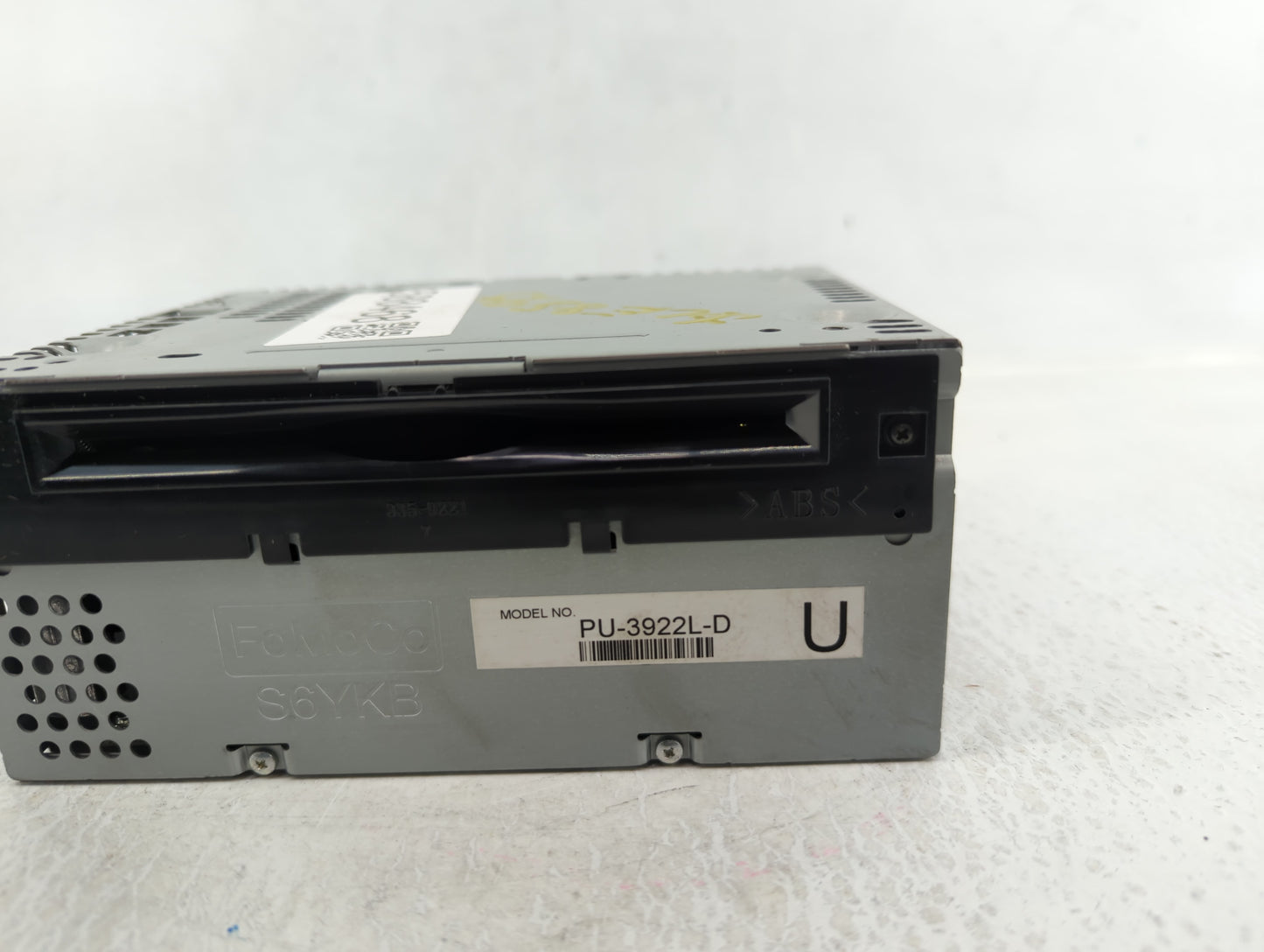 2016-2017 Ford Explorer Radio AM FM Cd Player Receiver Replacement P/N:HB5T-19C107-BB Fits Fits 2016 2017 OEM Used Auto Part