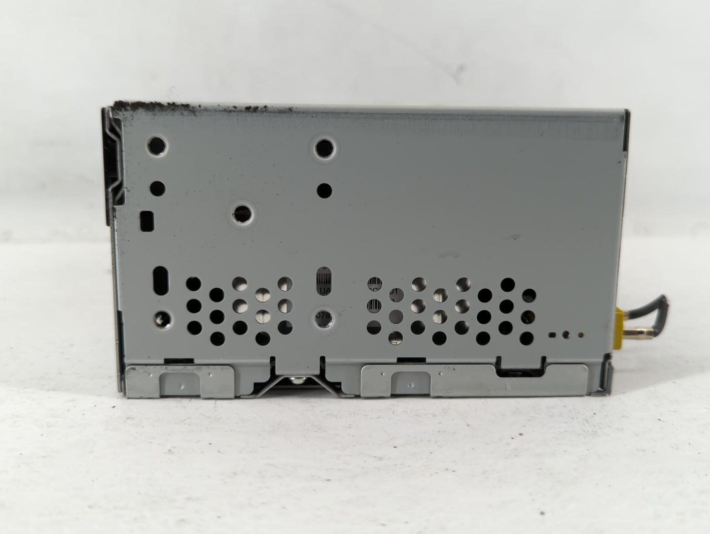 2017 Ford Explorer Radio AM FM Cd Player Receiver Replacement P/N:HB5T-19C107-BB HB5T-19C107-BA Fits OEM Used Auto Parts - O