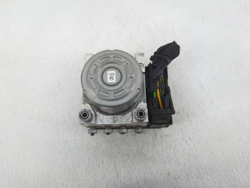 2017 Ford Explorer ABS Pump Control Module Replacement P/N:HB53-2C405-AC Fits OEM Used Auto Parts