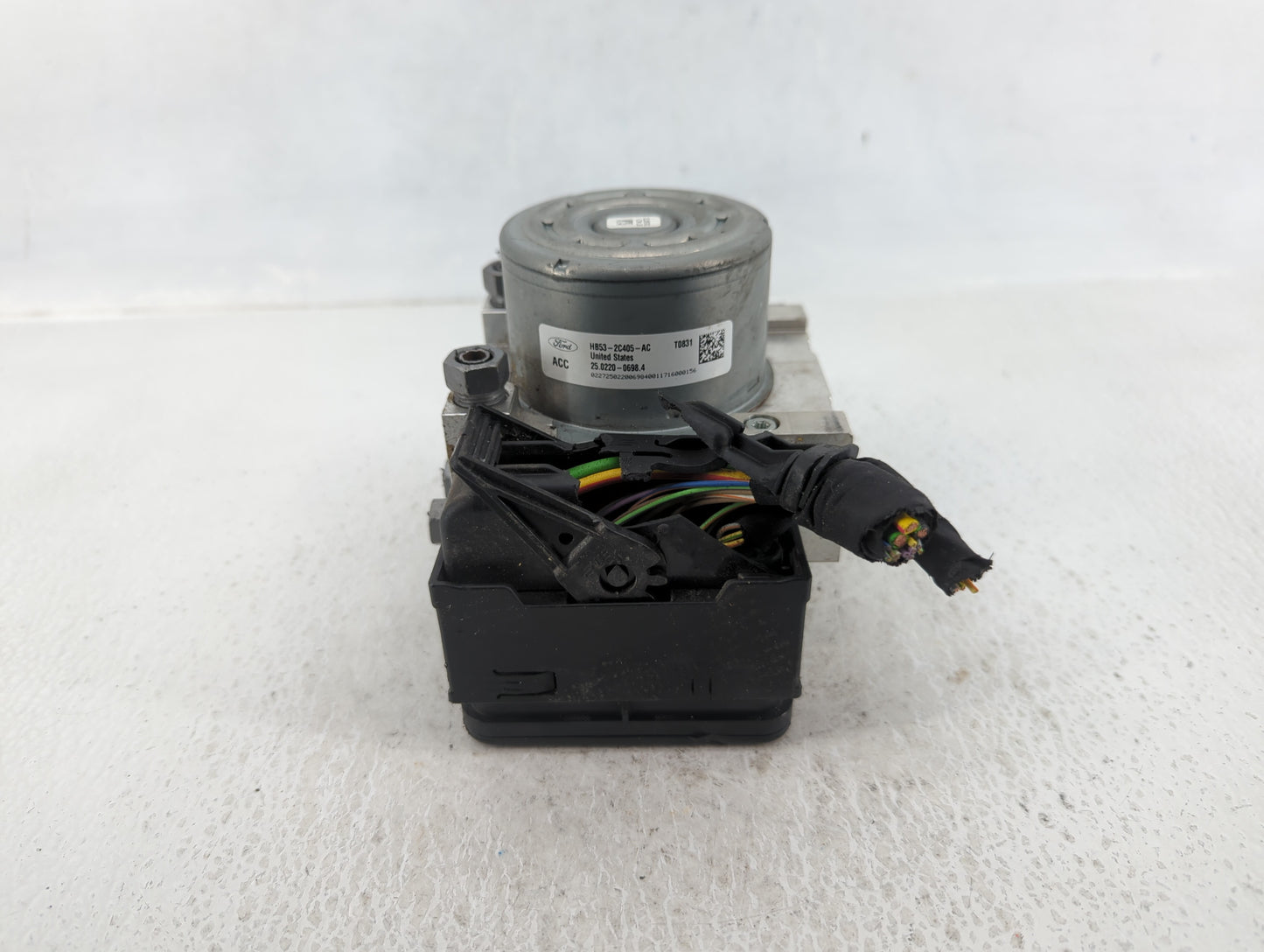2017 Ford Explorer ABS Pump Control Module Replacement P/N:HB53-2C405-AC Fits OEM Used Auto Parts - Oemusedautoparts1.com